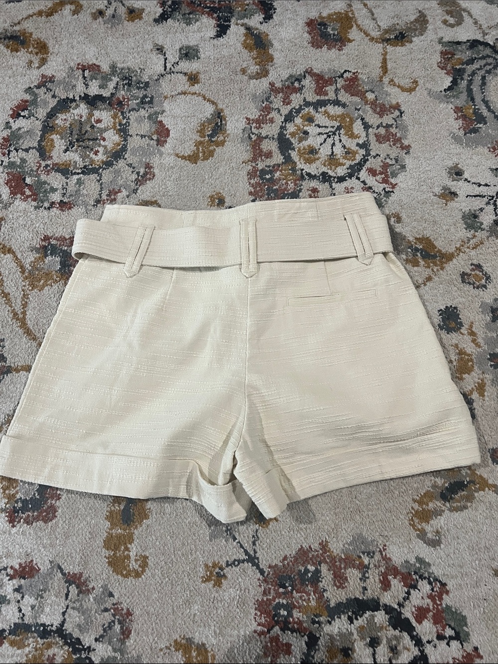 Sezane Cream High-Waist Shorts with Belt - Picture 3 of 3
